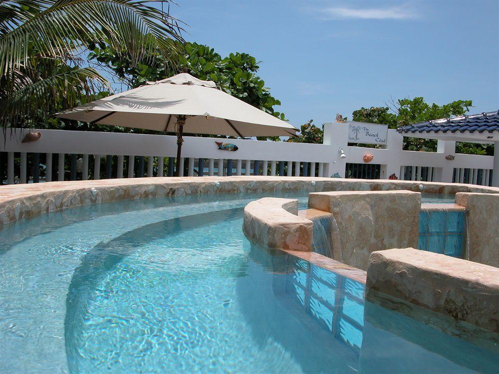 The Beach Guesthouse Pinones Exterior foto